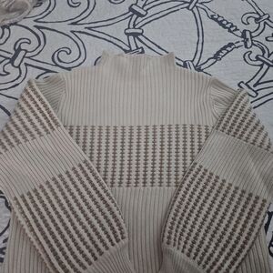 Women's Cream and Brown Sweater